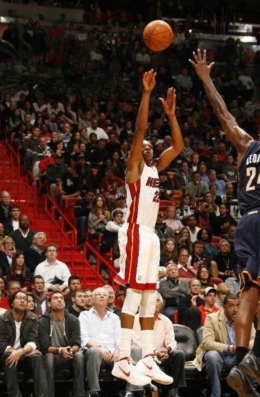 教练组的换 教练组的换